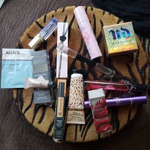 Unlisted for trades and purchases